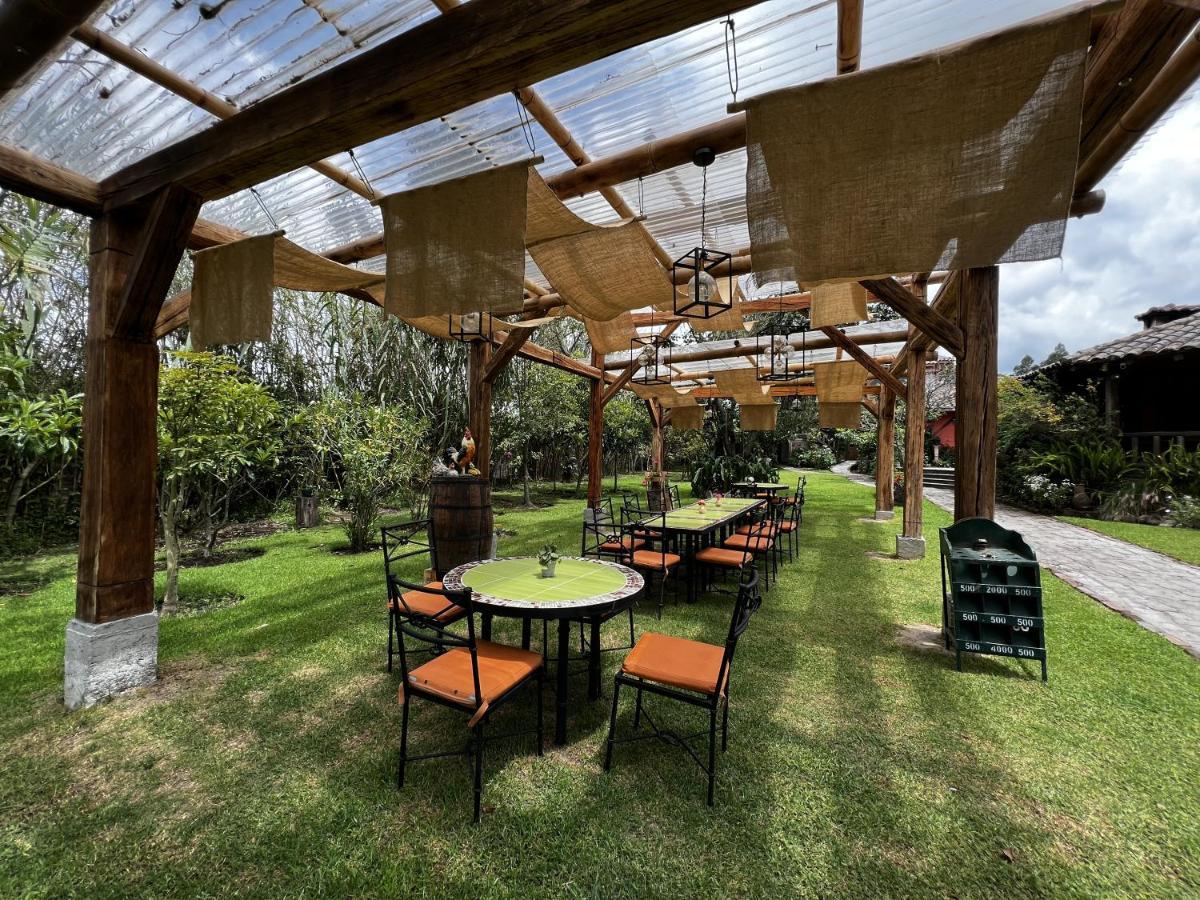 Hacienda Jimenita Wildlife Reserve Pifo Exterior photo