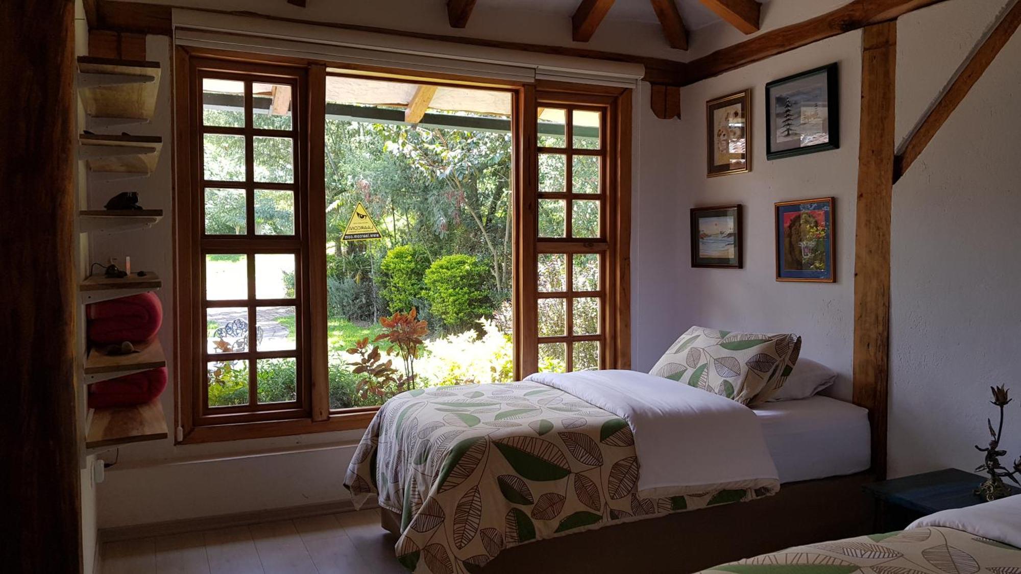 Hacienda Jimenita Wildlife Reserve Pifo Exterior photo