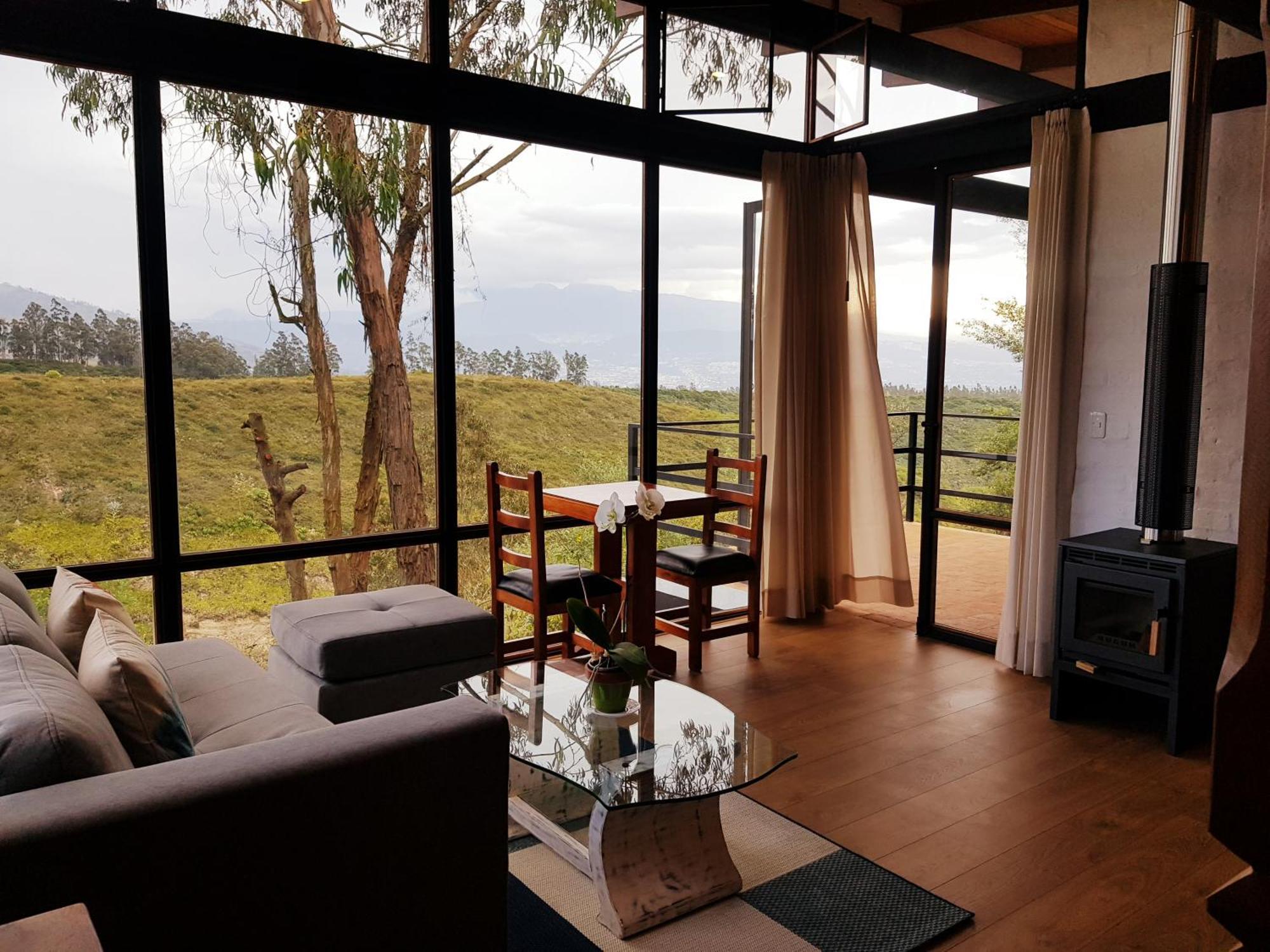 Hacienda Jimenita Wildlife Reserve Pifo Exterior photo