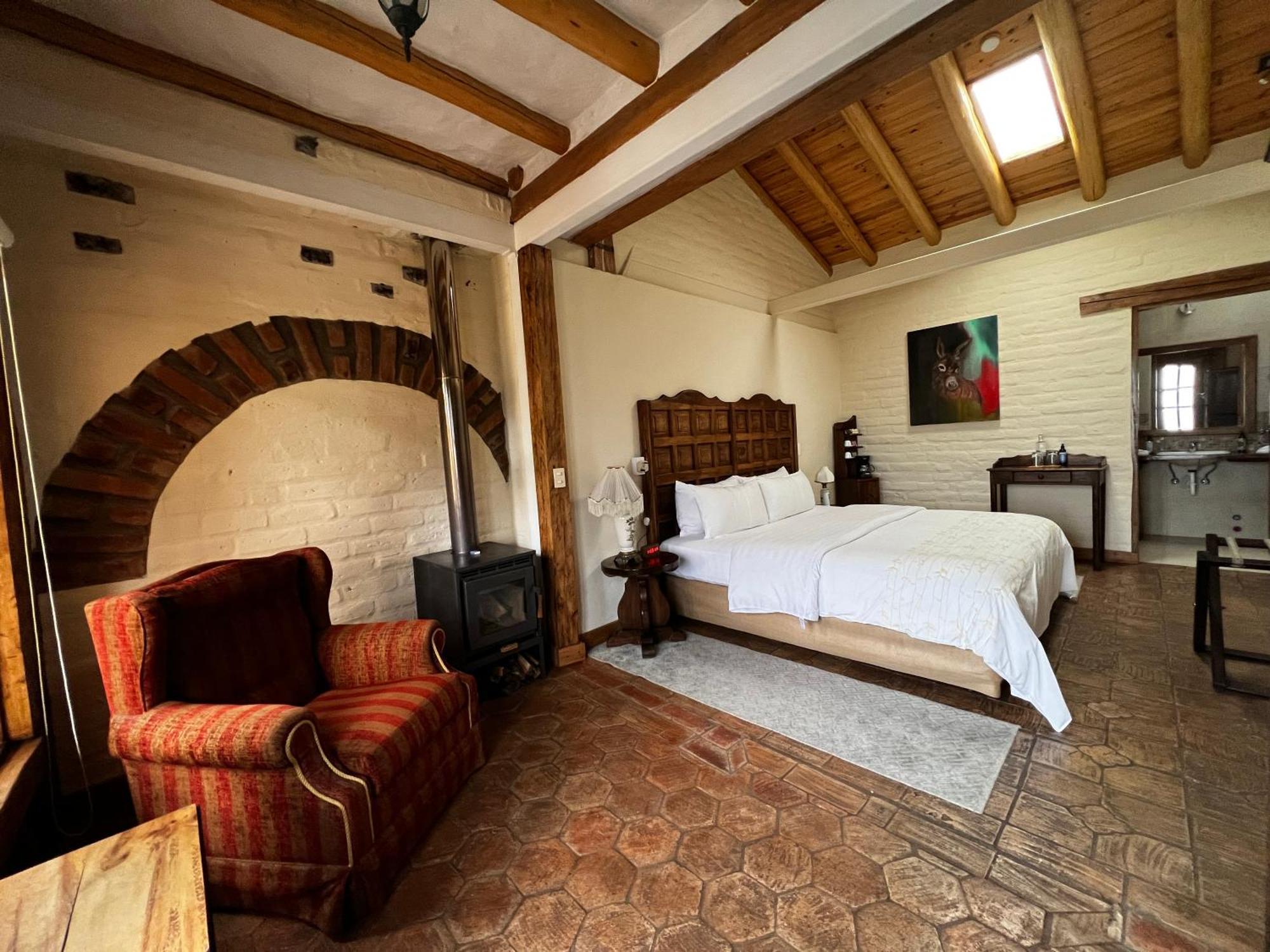 Hacienda Jimenita Wildlife Reserve Pifo Exterior photo
