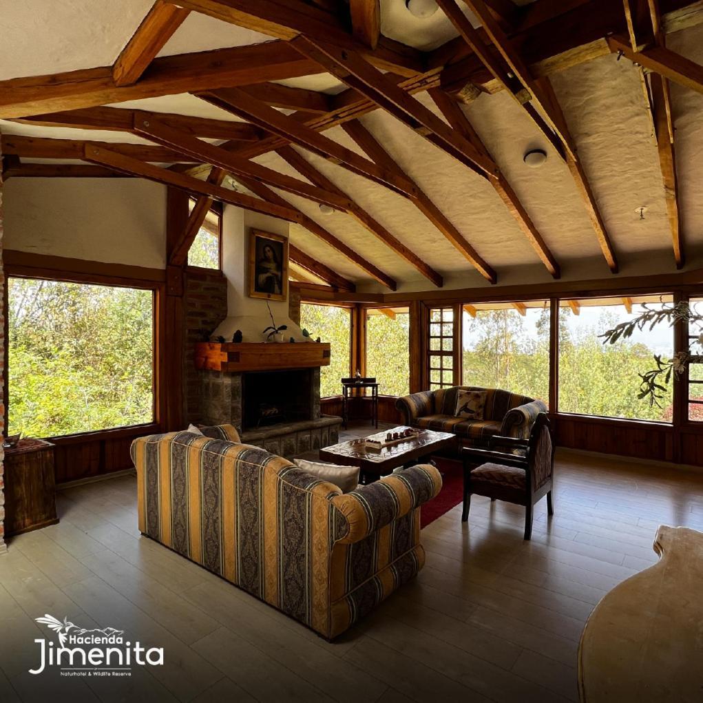 Hacienda Jimenita Wildlife Reserve Pifo Exterior photo